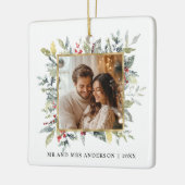 Eerste kerstfoto is het seizoen om te trouwen keramisch ornament (Links)