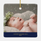 Eerste kerstfoto van Navy, Blue & Gold Modern Keramisch Ornament (Achterkant)