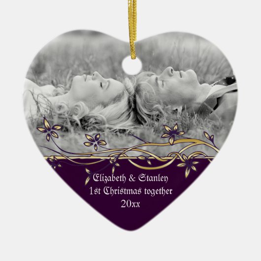 Eerste kerstfoto van Wedding Couple Keramisch Ornament (Voorkant)