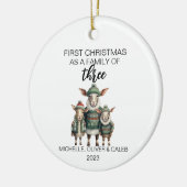 Eerste Kerstgeit Gezinslid van Drie Keramisch Ornament (Links)