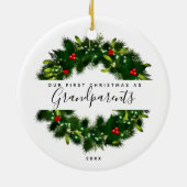 Eerste kerstgrootouders Modern Wreatn Custom Keramisch Ornament (Achterkant)