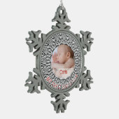 Eerste Kerstkerkerst Foto: Elegant Silver Red Tin Sneeuwvlok Ornament (Links)