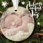 Eerste Kerstkerstcursile Aangepaste Baby foto Ornament<br><div class="desc">Dit eenvoudige en klassieke ontwerp is samengesteld uit serif typografie en voegt een douanefoto en een jaar toe.</div>