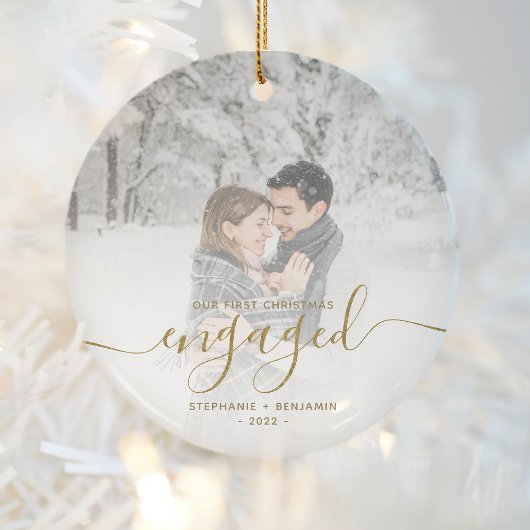Eerste Kerstmis Aangepast Foto Gold Script Keramisch Ornament