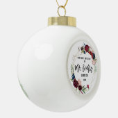 Eerste Kerstmis als Bloemige Mr en Mrs Keramische Bal Ornament (Links)