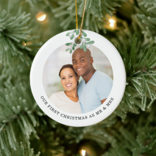 Eerste Kerstmis als de heer en mevrouw Foto Mistle Keramisch Ornament