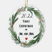 Eerste Kerstmis als de heer en mevrouw. Keramisch Ornament (Links)