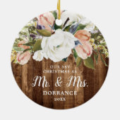 Eerste Kerstmis als de heer & mevrouw Gepersonalis Keramisch Ornament (Achterkant)