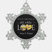 Eerste Kerstmis als de heer Passen getrouwd Holida Tin Sneeuwvlok Ornament (Voorkant)