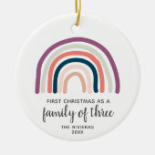 Eerste Kerstmis als familie van 3 gepersonaliseerd Keramisch Ornament (Voorkant)
