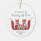 Eerste Kerstmis als familie van 5 gepersonaliseerd Keramisch Ornament (Links)