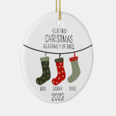 Eerste Kerstmis als familie van drie Keramisch Ornament (Rechts)