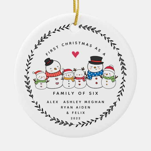 Eerste Kerstmis als familie van zes Snowmen Keramisch Ornament (Voorkant)