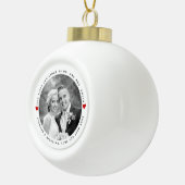 Eerste Kerstmis als foto van de heer en mevrouw de Keramische Bal Ornament (Rechts)