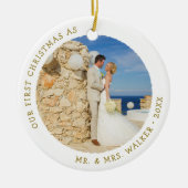 Eerste Kerstmis als getrouwd Mr. en Mrs. Foto Mode Keramisch Ornament (Voorkant)