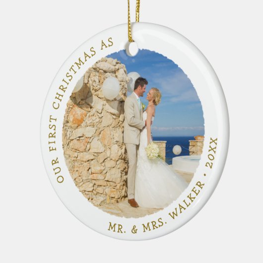 Eerste Kerstmis als getrouwd Mr. en Mrs. Foto Mode Keramisch Ornament (Links)