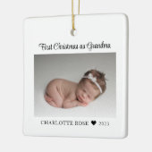 Eerste Kerstmis als Grandma New Baby Foto Keramisch Ornament (Links)