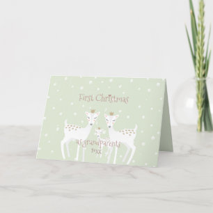 Eerste Kerstmis als grootouders - Cute Deer Green Feestdagen Kaart