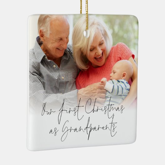 Eerste Kerstmis als grootouders Fotonaam Datum Keramisch Ornament (Rechts)