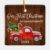 Eerste Kerstmis als grootouders houtwagen Keramisch Ornament (Voorkant)