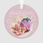 Eerste Kerstmis als grootouders Roze Baby Foto Ornament (achterkant)