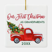 Eerste Kerstmis als grootouders Truck Red Green Keramisch Ornament (Achterkant)