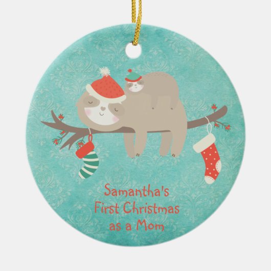 Eerste Kerstmis als mama Cute Sloth Moeder Baby Keramisch Ornament (Voorkant)