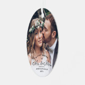 Eerste Kerstmis als Mr & Mrs · Elegante 2 foto Ova Metalen Ornament (Voorkant links)