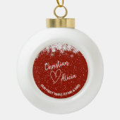 Eerste Kerstmis als Mr & Mrs Red Ceramic Ornament (Voorkant)
