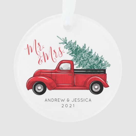 Eerste Kerstmis als Mr. & Mrs. |  Red Truck  Ornament (voorkant)