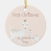 Eerste Kerstmis als oma - Cute Deer Keramisch Ornament (Voorkant)