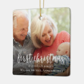 Eerste Kerstmis als Opa & Oma Baby Foto Keramisch Ornament (Links)