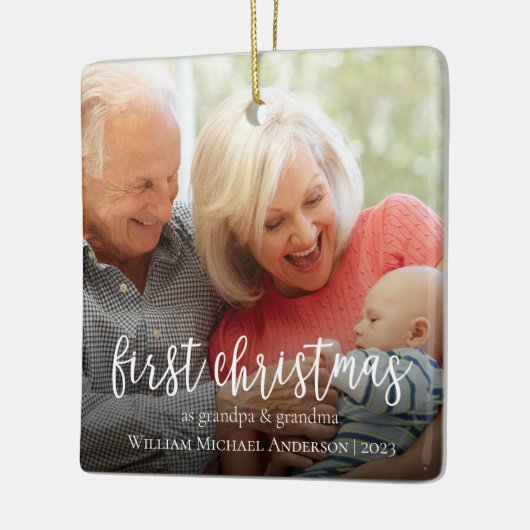 Eerste Kerstmis als Opa & Oma Baby Foto Keramisch Ornament (Links)