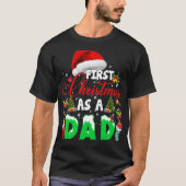 Eerste Kerstmis als pap Santa Hat Oegly Kerstmis 2 T-shirt (Voorkant)