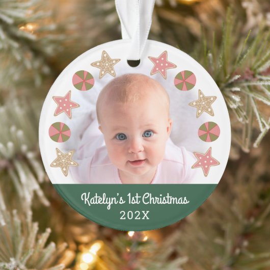 Eerste Kerstmis Baby Foto Gingerbread Meisje Groen Ornament (Boom)
