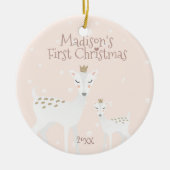 Eerste Kerstmis baby - Kute Deer - Roze Keramisch Ornament (Voorkant)