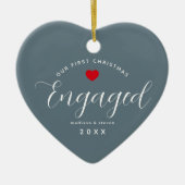 Eerste Kerstmis Betrokken Elegant Custom Heart Keramisch Ornament (Voorkant)