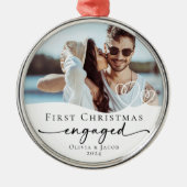 Eerste Kerstmis Betrokken Foto Keepsake Metalen Ornament (Voorkant)
