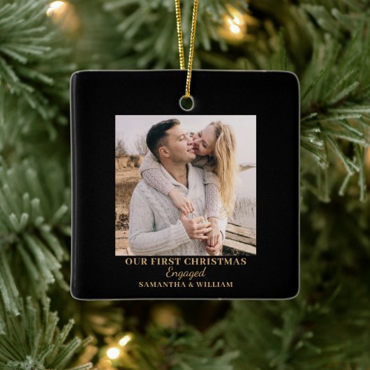 Eerste Kerstmis Betrokken Fotonaam Ornament (Boom)