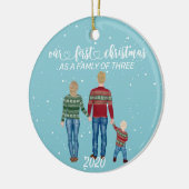 Eerste Kerstmis Familie van Drie Blond Haar Jongen Keramisch Ornament (Links)
