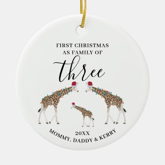 Eerste Kerstmis Familie van Drie Schattigee Giraff Keramisch Ornament (Voorkant)