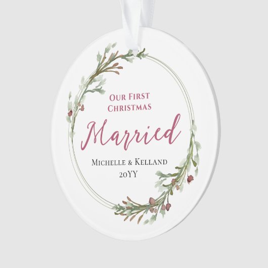 Eerste Kerstmis Getrouwd Minimal Krans Foto Ornament (voorkant)