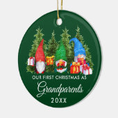 Eerste Kerstmis Grootouders Gnomes Trees Green Keramisch Ornament (Links)