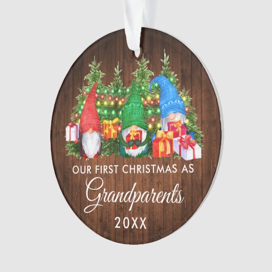 Eerste Kerstmis Grootouders Gnomes Wood Lights Ornament (voorkant)