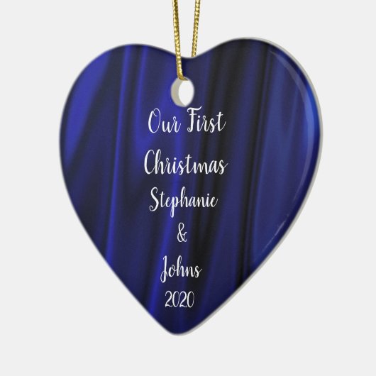 Eerste Kerstmis in Blauwe Satin Royal Trendy Keramisch Ornament (Links)