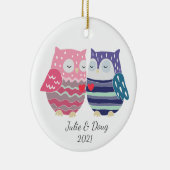 Eerste Kerstmis in combinatie Cute Owl Couple Cust Keramisch Ornament (Rechts)