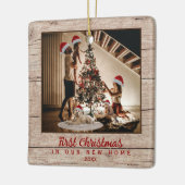 Eerste Kerstmis in New Home Family Foto Keramisch Ornament (Links)
