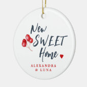 Eerste Kerstmis in nieuwe persoonlijke foto's en n Keramisch Ornament (Links)