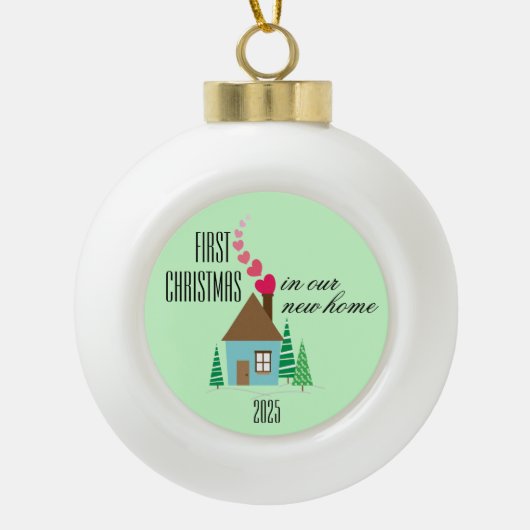 Eerste Kerstmis in ons nieuwe thuis Keramische Bal Ornament (Voorkant)