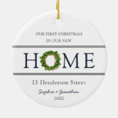 Eerste Kerstmis in ons nieuwe thuiskerstfeest Keramisch Ornament (Achterkant)